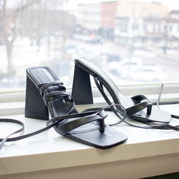 Princess Polly Black Square-Toe Triangle-Heel Gladiator Sandals Size 8 - Picture 2 of 8